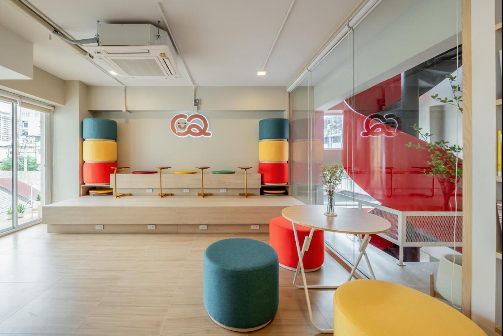C2 Phayathai Apartemen