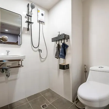 C2 Stay Phayathai Bangkok Exterior photo