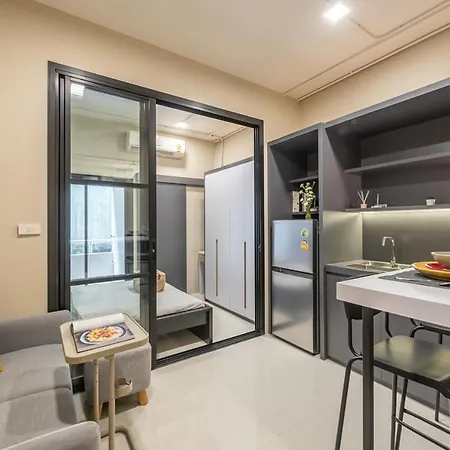 C2 Stay Phayathai Bangkok Exterior photo